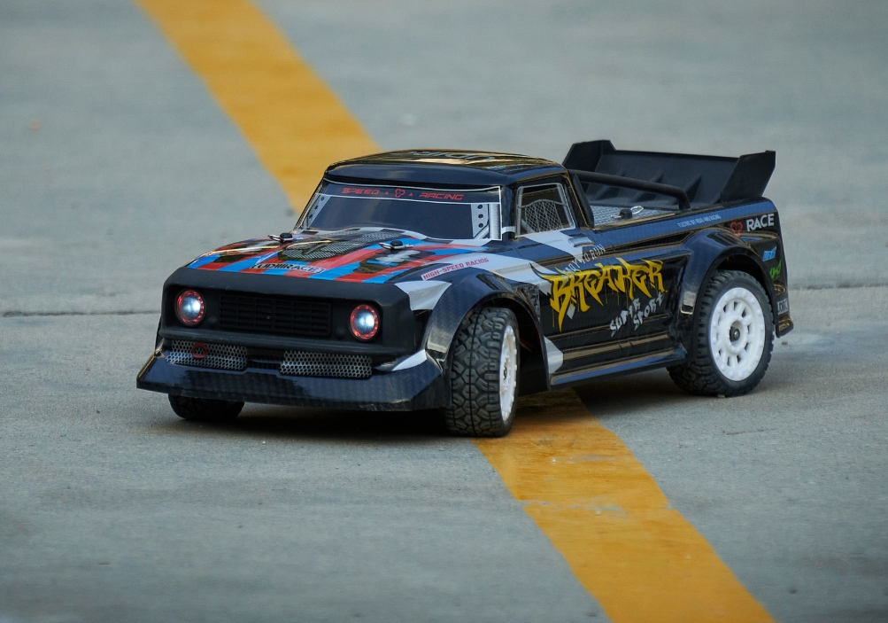 UDIRC UD1601 High Speed RC Drift Car Overview