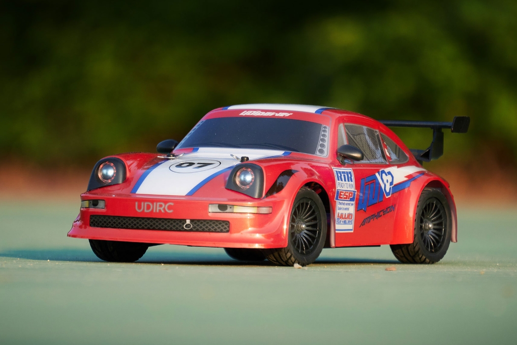 UDIRC UD1607 High Speed Remote Control Car Red Overview