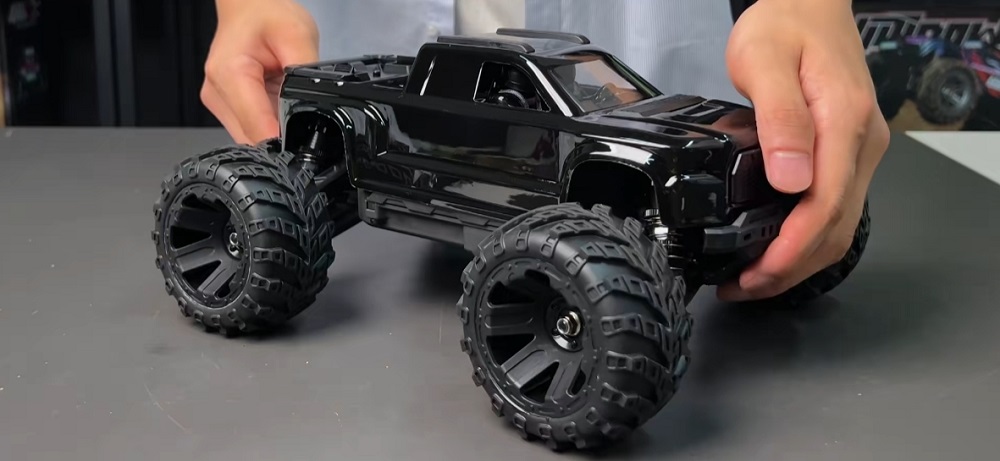 UDIRC UD1610S Brushless RC Car Black