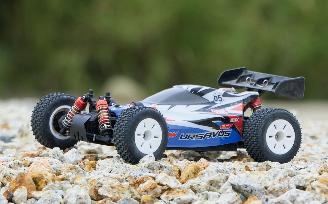 UDIRC UD1805 Pro 1/18 4WD Brushless RC Car Overview
